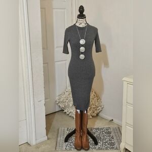 Elegant Gray Ribbed Knit Bodycon Dress